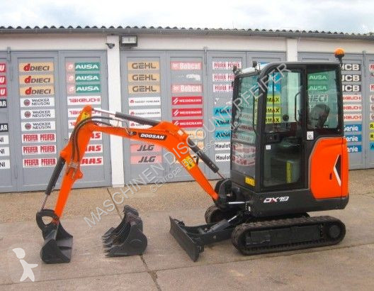 Excavator Doosan DX 19 3x Löffel (baugleich...