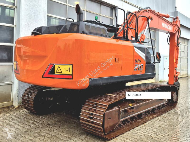 Excavadora Hitachi 7