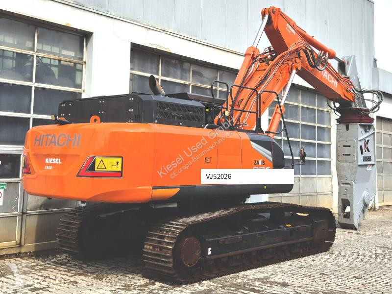 Pelle Hitachi 7 + Demarec DXS-60