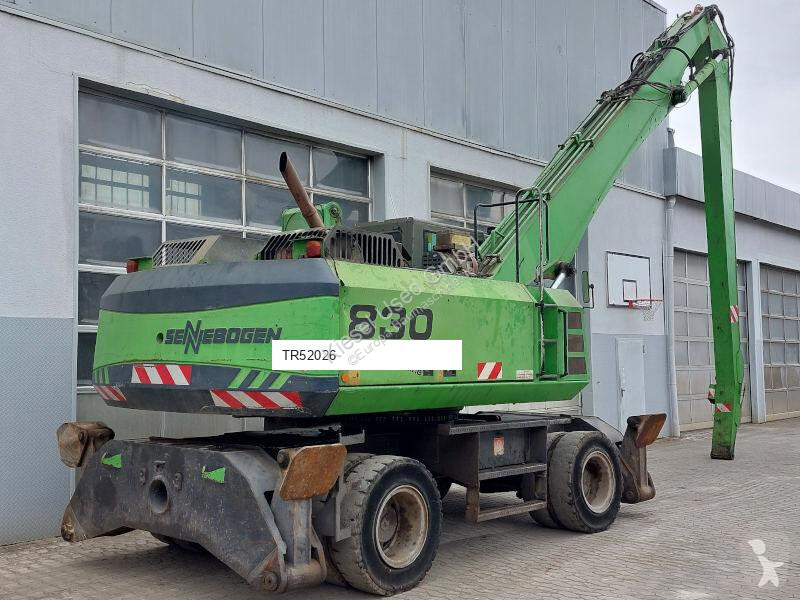 جرافة Sennebogen 830