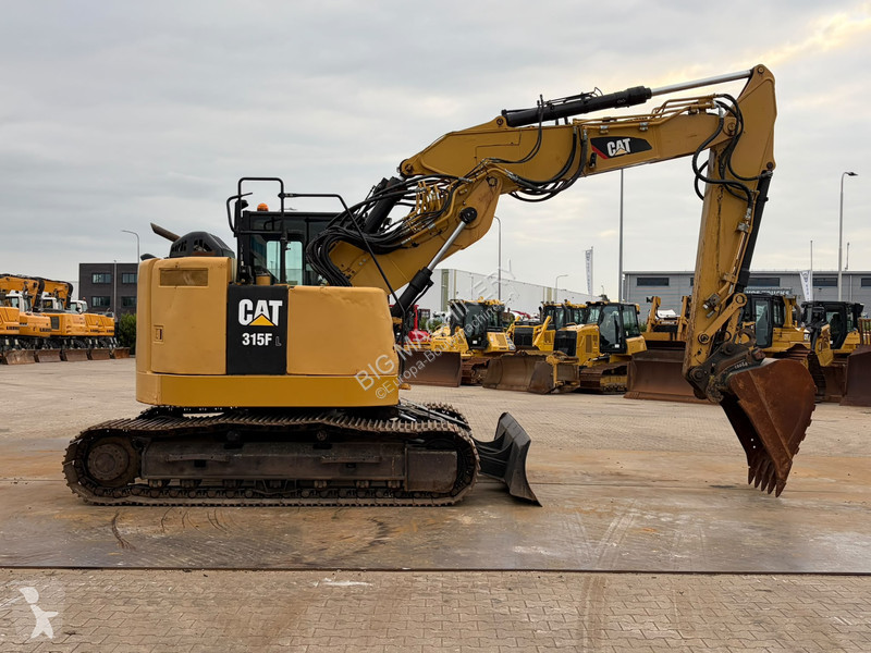 Pelle Caterpillar FLCR