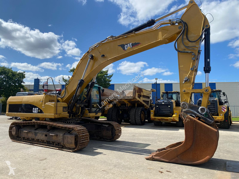 Excavadora Caterpillar