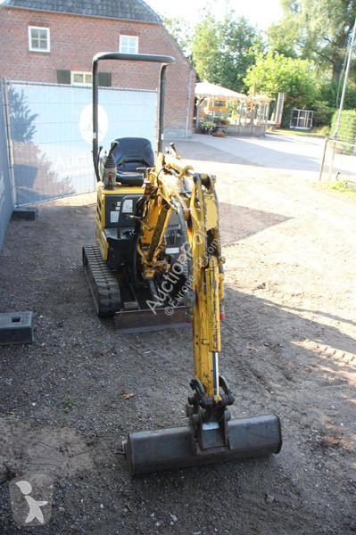 جرافة Yanmar E10SR