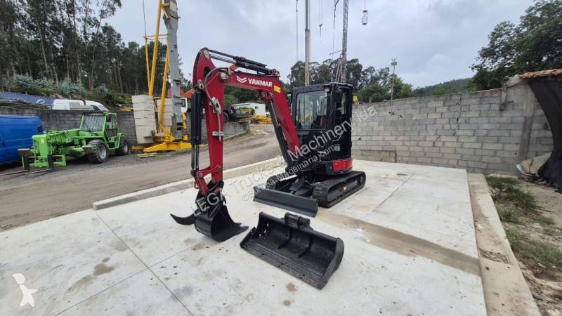 Багер Yanmar Vio33-6