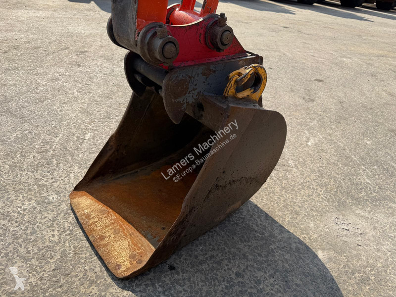Excavadora Hitachi ZX33U-5 .