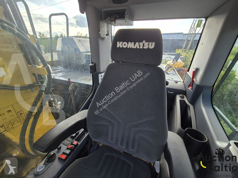 Pelle Komatsu PW148