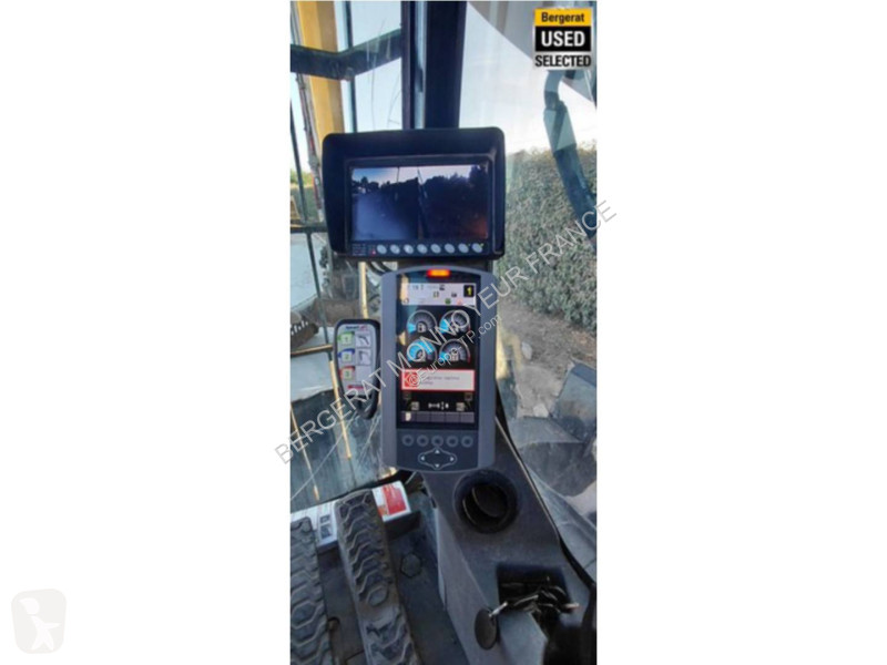 Graafmachine Caterpillar MH3022-1