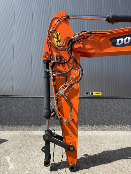 Pelle Doosan W5