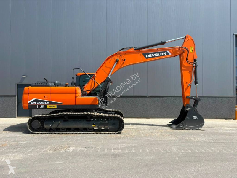 Pelle Doosan LC7M