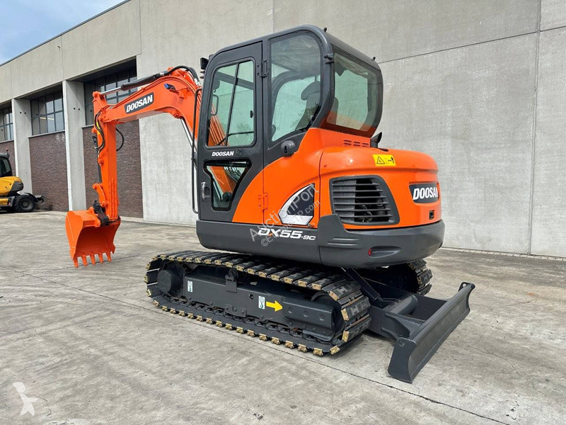 Excavadora Doosan 9C