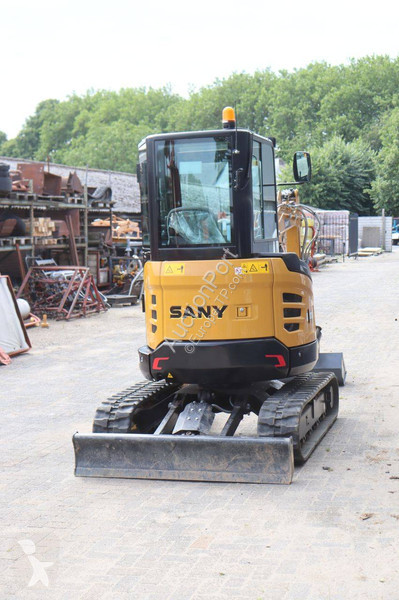 Екскаватор Sany SY26U