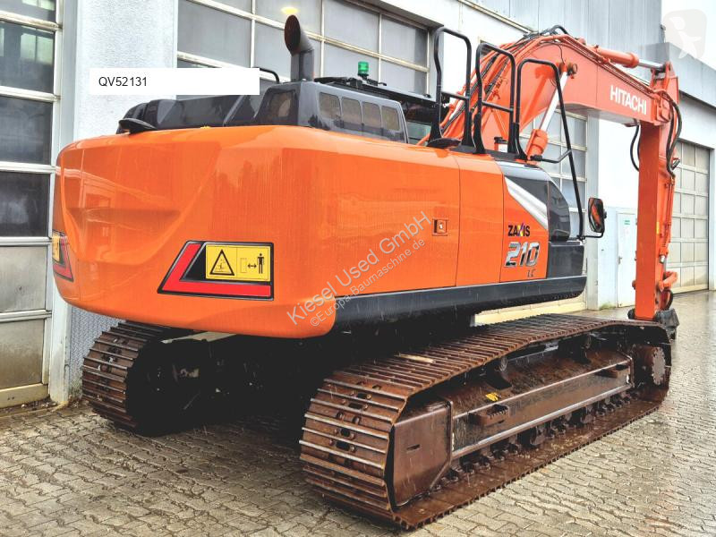 Екскаватор Hitachi 7