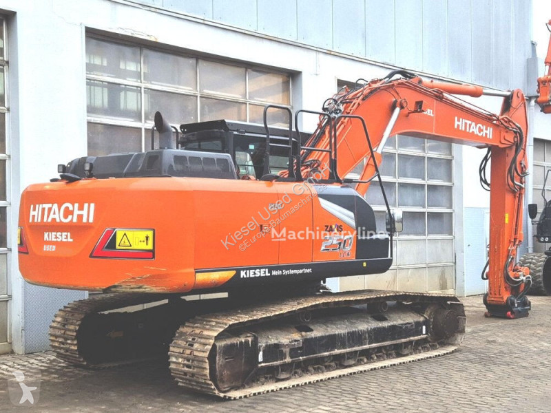 Екскаватор Hitachi 7