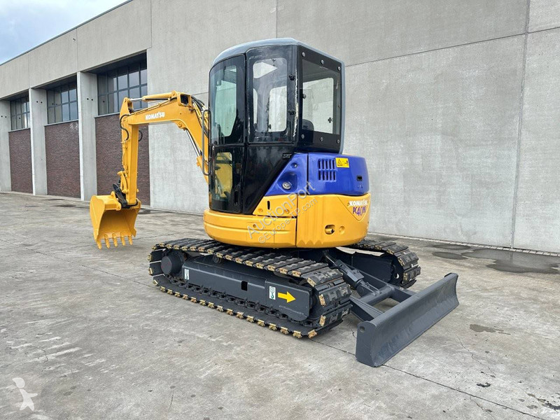 Екскаватор Komatsu
