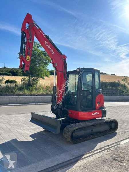 Екскаватор Kubota