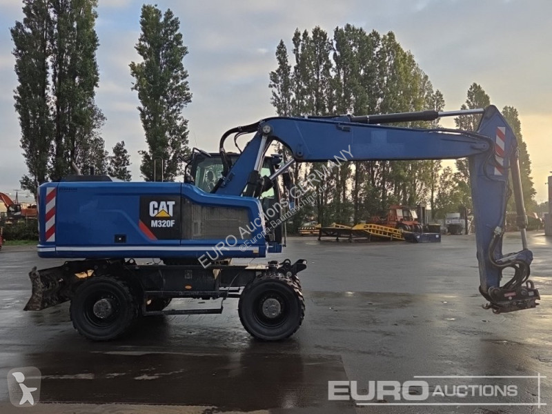 Kotrógép Caterpillar M320F