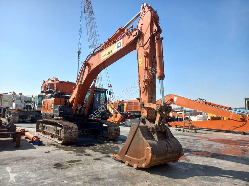 Graafmachine Hitachi 5G (EXW - Abu Dhabi)