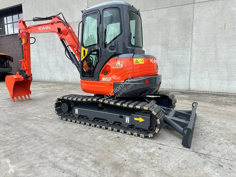 Экскаватор Kubota SZ