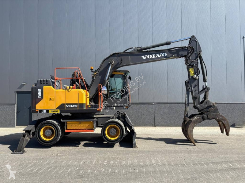 Экскаватор Volvo E