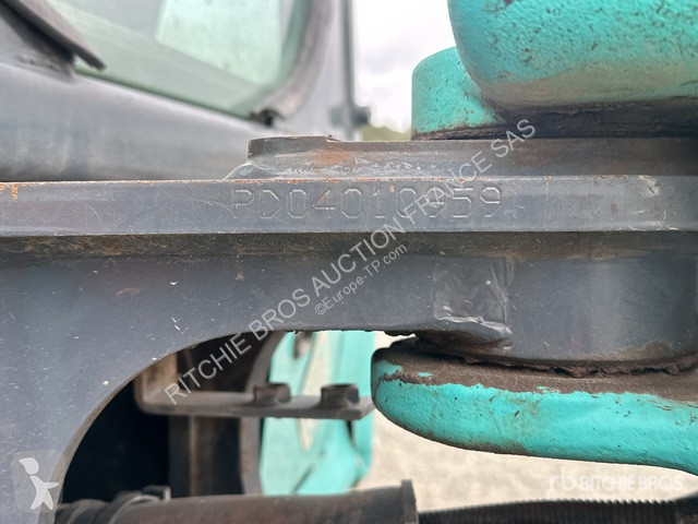 Escavadora Kobelco SK28SR-6E