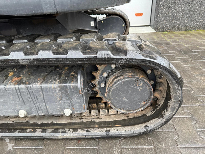 Экскаватор Bobcat z