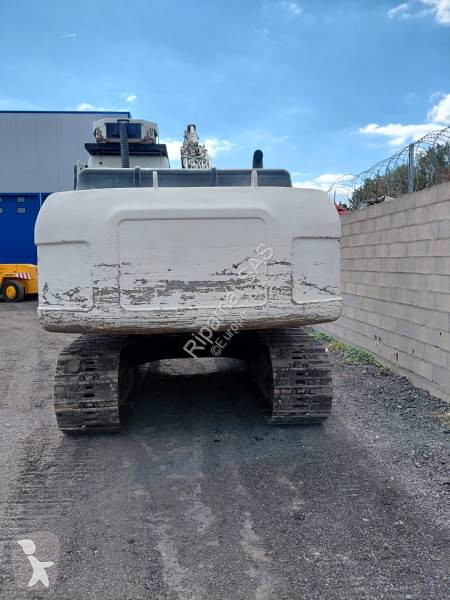 Escavadora Caterpillar