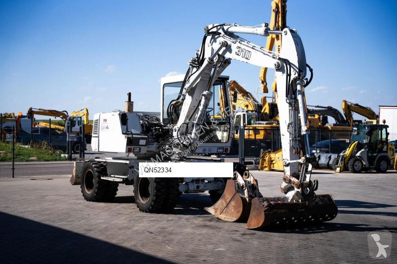 Экскаватор Liebherr