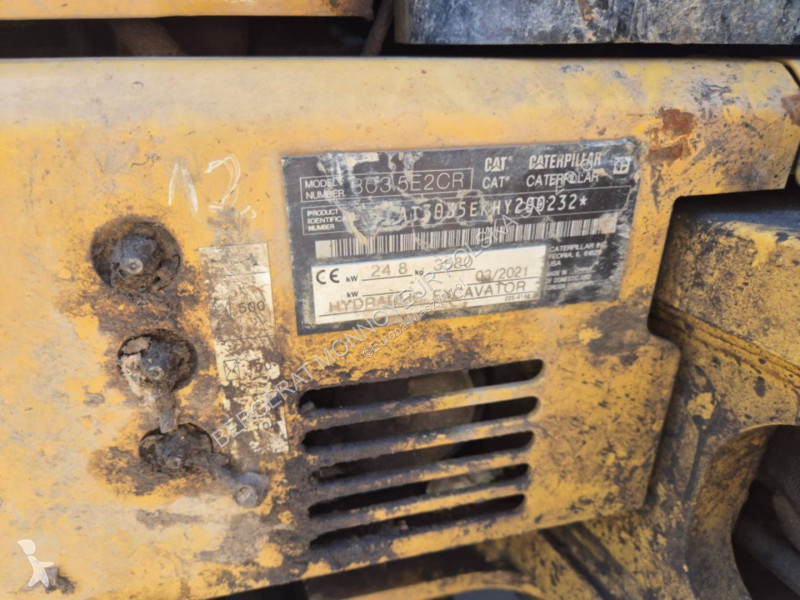 Escavadora Caterpillar 303.5E2CR