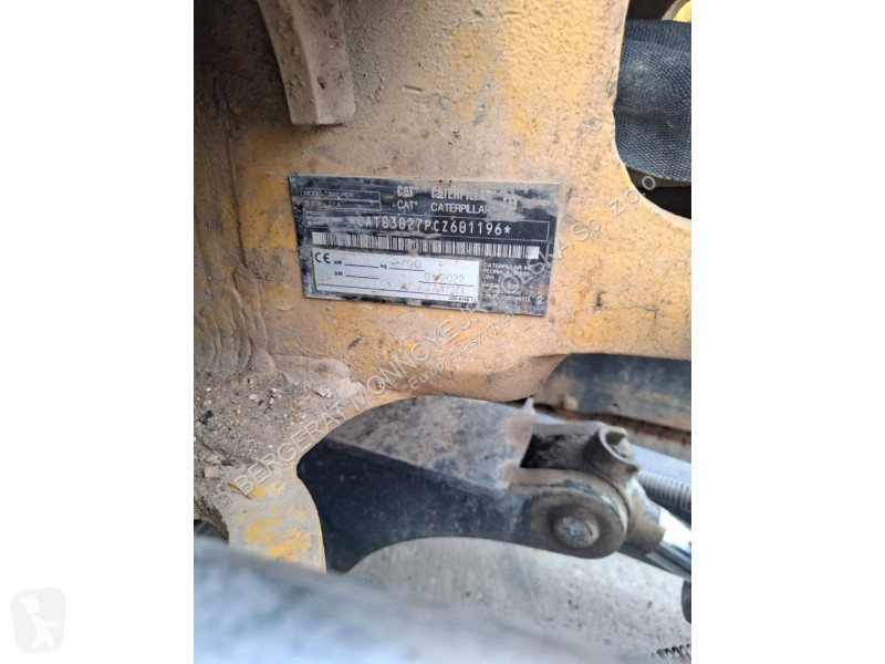 Escavadora Caterpillar 302.7-07CR