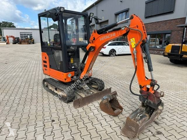جرافة Hitachi ZX 19-5