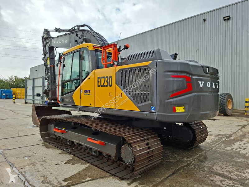 Pelle Volvo EC230FL5