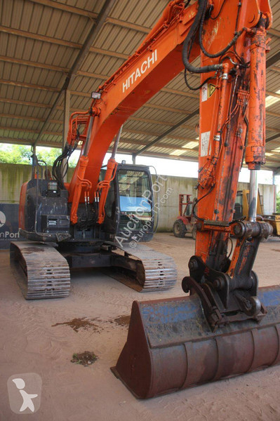 جرافة Hitachi 5B