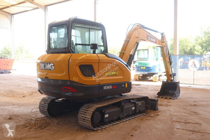 جرافة XCMG G PRO