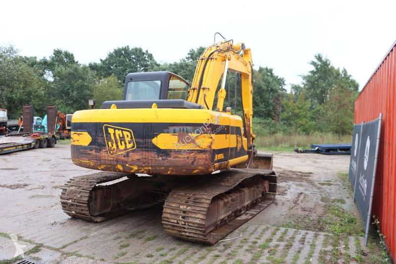 جرافة JCB