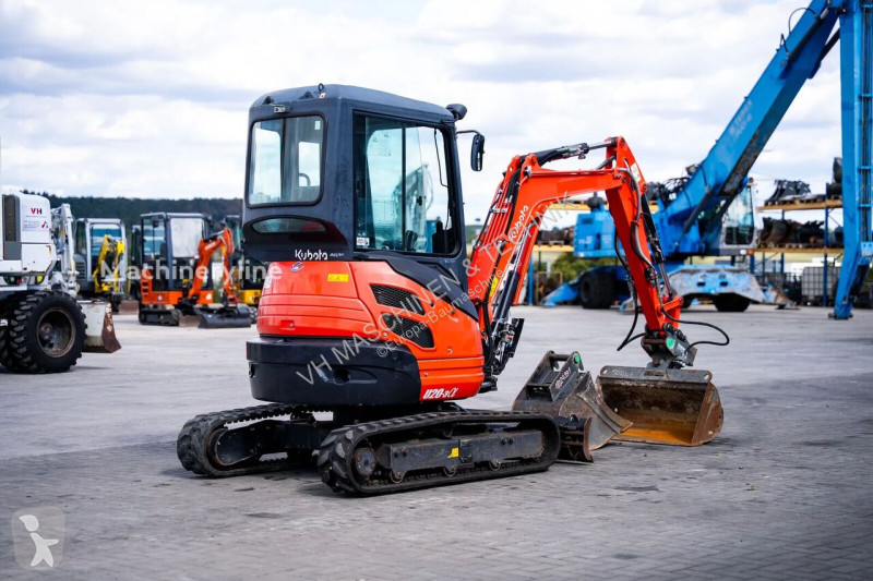 جرافة Kubota U20-3EU