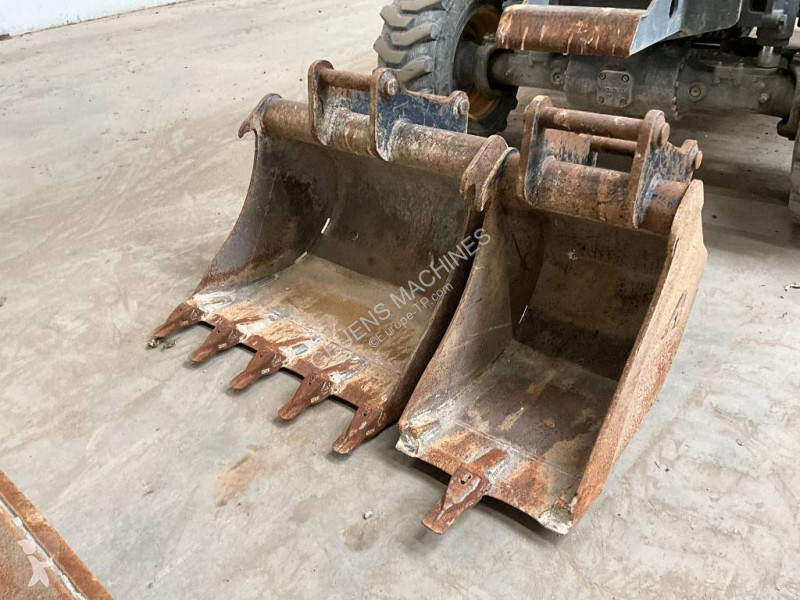 جرافة Volvo EW 60 E powertilt