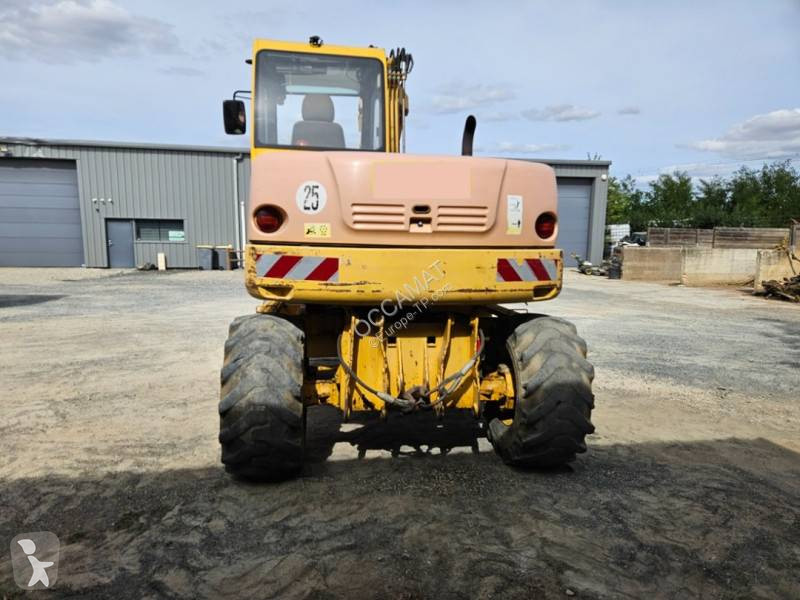 جرافة Komatsu PW 95 R