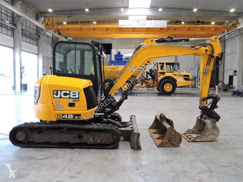 جرافة JCB