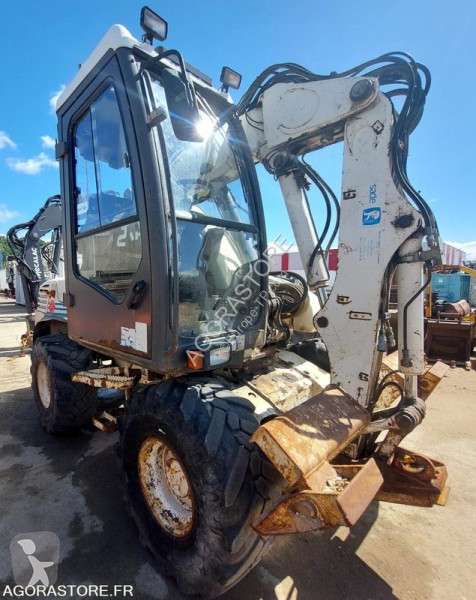 جرافة Mecalac
