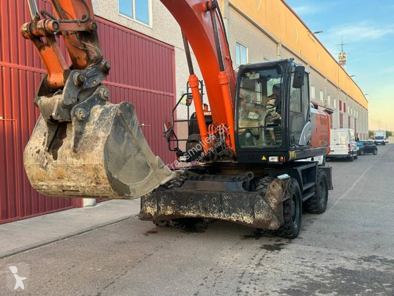 Skovel Hitachi ZX220