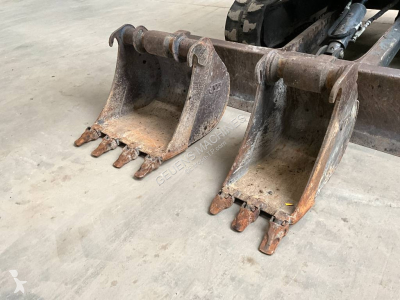Skovel Bobcat