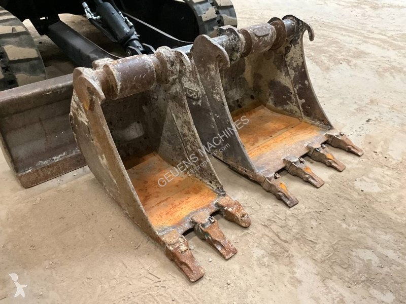 Skovel Bobcat