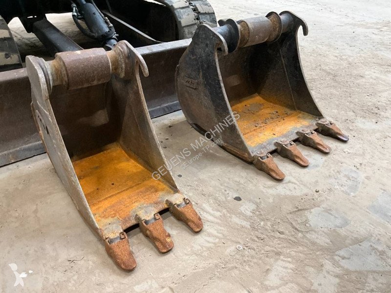 Skovel Bobcat