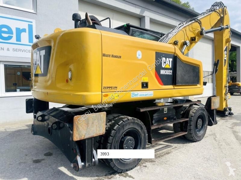 Skovel Caterpillar MH3022