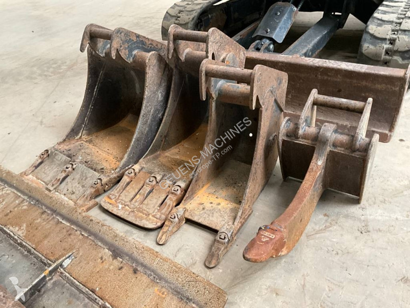 Skovel Bobcat 35z