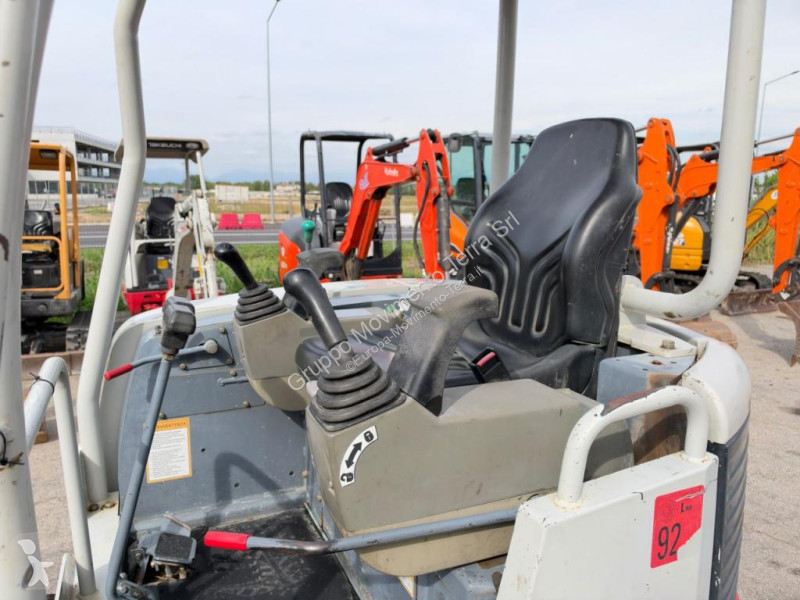 Skovel Takeuchi