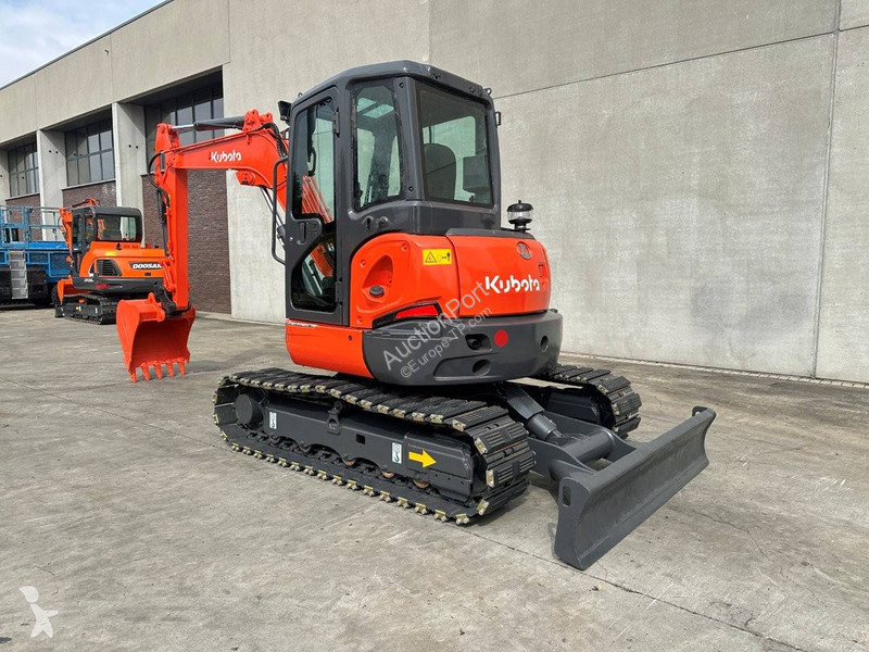 Skovel Kubota