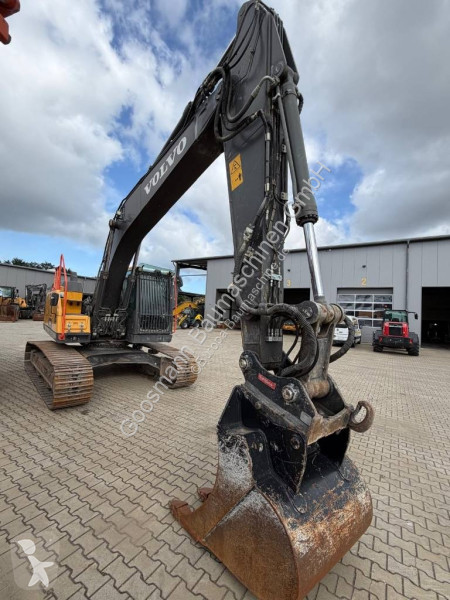 Excavadora Volvo EC 220 EL