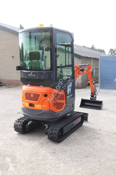 Pelle  XT18U