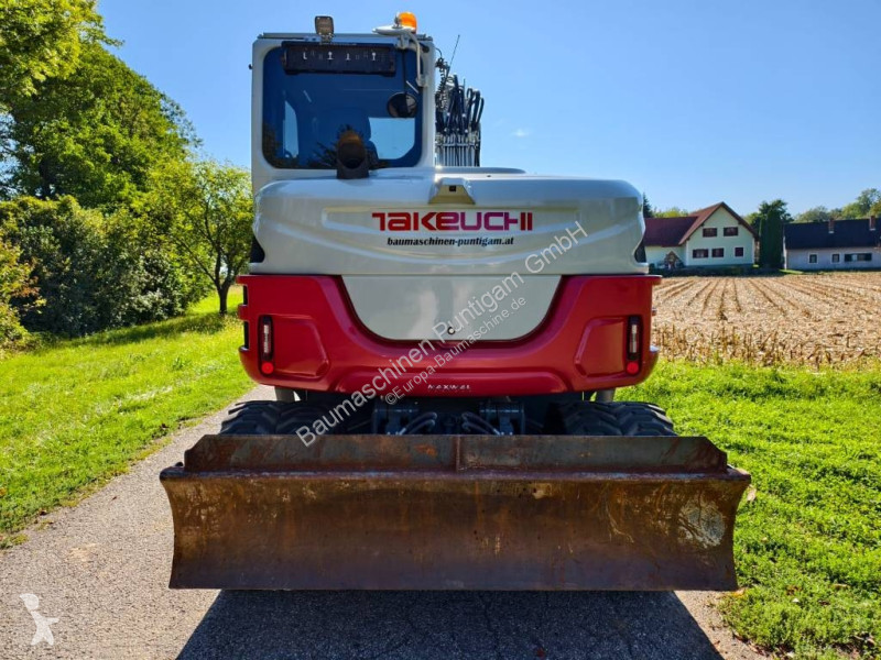 Excavadora Takeuchi TB 395 W